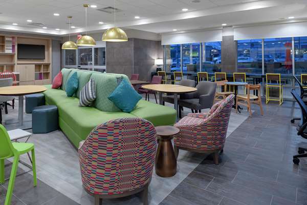  - Home2 Suites by Hilton Airport Centennial