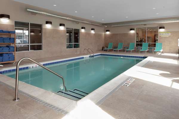 Pool - Home2 Suites by Hilton Airport Centennial