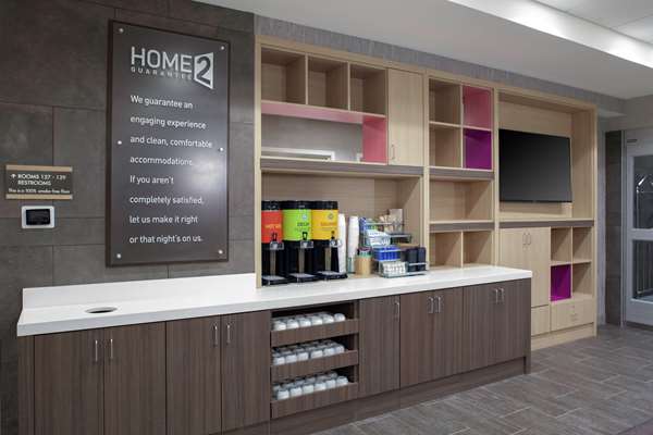 Restaurant - Home2 Suites by Hilton Airport Centennial