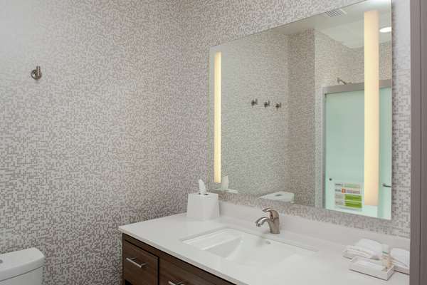  - Home2 Suites by Hilton Airport Centennial