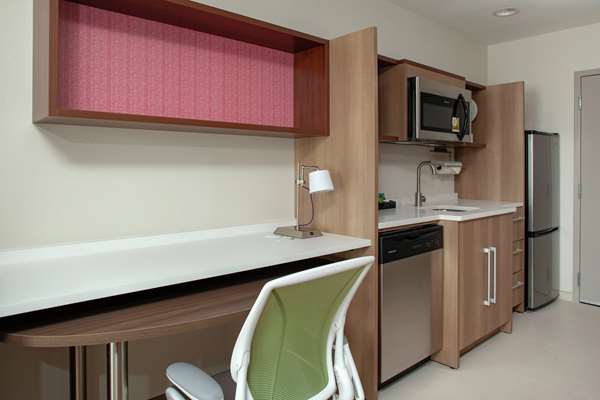  - Home2 Suites by Hilton Airport Centennial