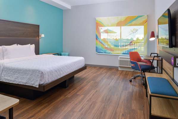  - Tru by Hilton Hotel Coppell