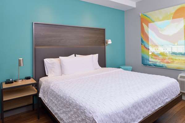  - Tru by Hilton Hotel Coppell