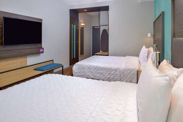  - Tru by Hilton Hotel Coppell