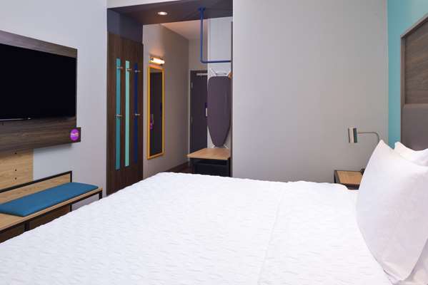  - Tru by Hilton Hotel Coppell