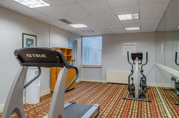 Fitness/ Exercise Room - Ramada Hotel Airport Shreveport - I-20, Exit 10