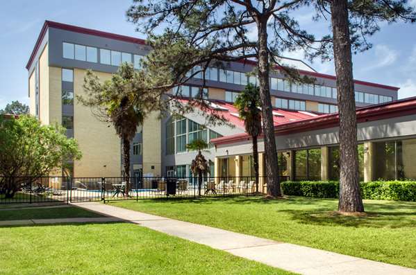 Exterior view - Ramada Hotel Airport Shreveport - I-20, Exit 10