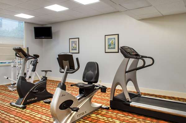 Fitness/ Exercise Room - Ramada Hotel Airport Shreveport - I-20, Exit 10