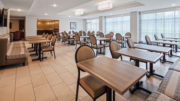 Restaurant - Best Western Plus St Peter Hotel