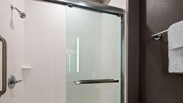  - Best Western Plus St Peter Hotel