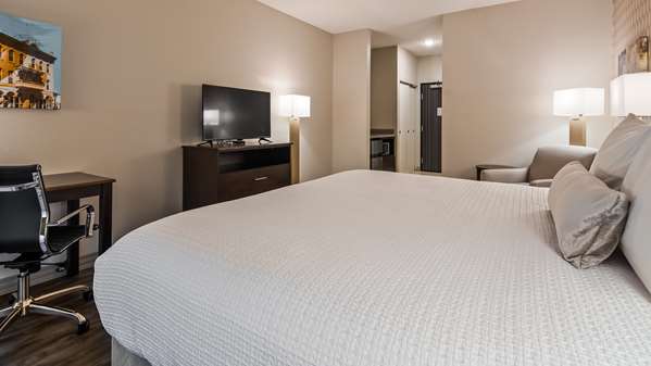  - Best Western Plus St Peter Hotel