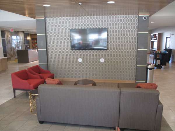 Amenities - Best Western Plus La Crescent Hotel