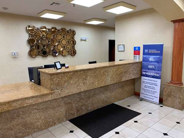  - SureStay Plus Hotel by Best Western Mesquite