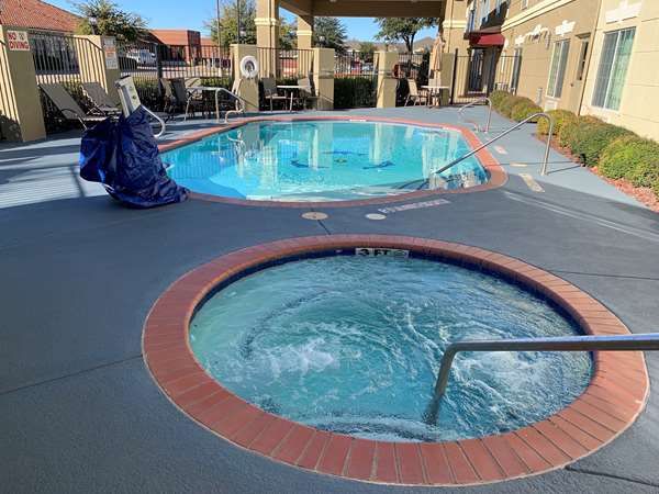 Pool - SureStay Plus Hotel by Best Western Mesquite