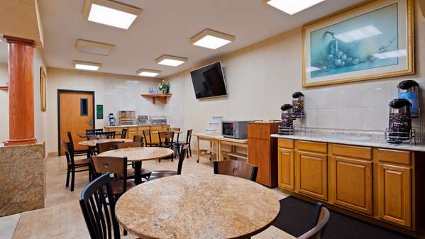 Amenities - SureStay Plus Hotel by Best Western Mesquite