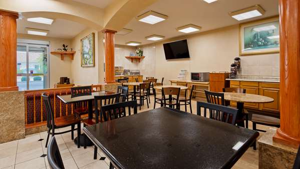 Amenities - SureStay Plus Hotel by Best Western Mesquite