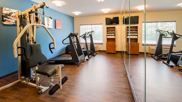 Fitness/ Exercise Room - SureStay Plus Hotel by Best Western Mesquite