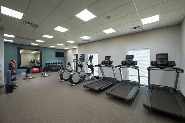 Fitness/ Exercise Room - Hampton Inn Snellville