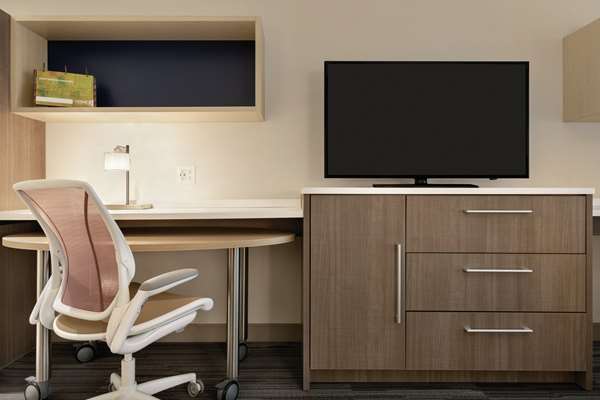  - Home2 Suites by Hilton Chicago River North