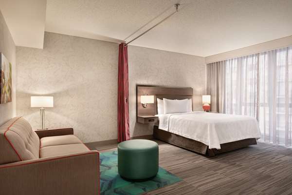  - Home2 Suites by Hilton Chicago River North