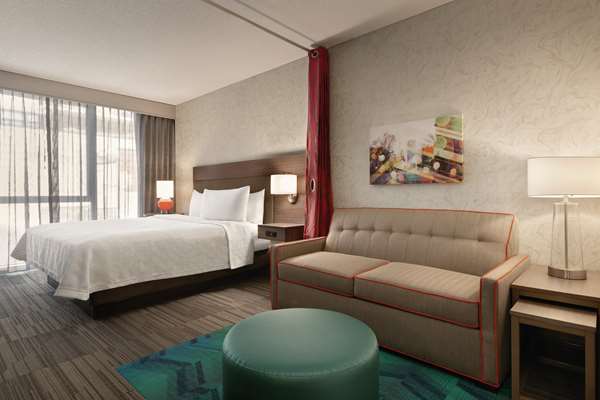  - Home2 Suites by Hilton Chicago River North