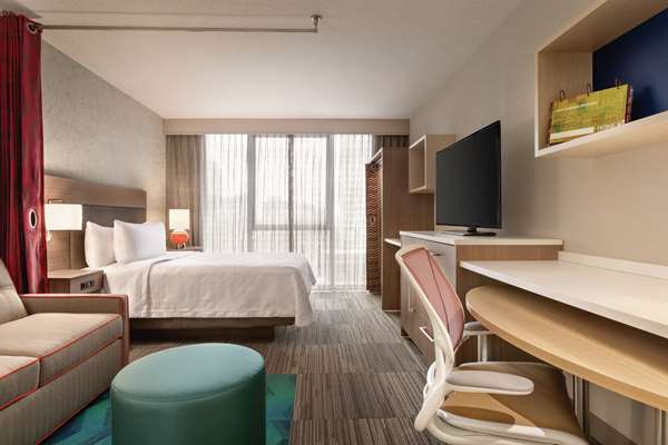  - Home2 Suites by Hilton Chicago River North