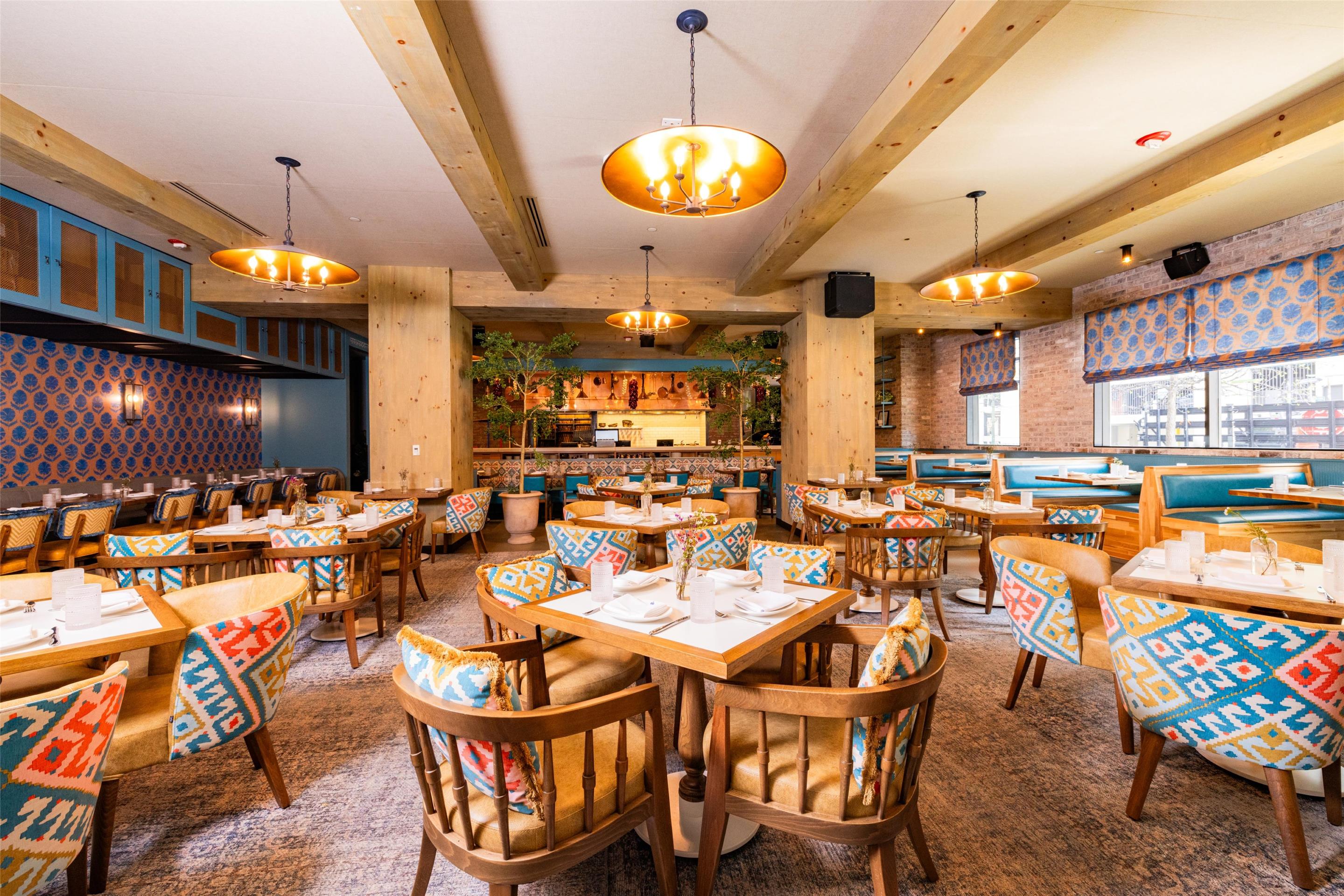 Restaurant | Home2 Suites by Hilton Chicago River North
