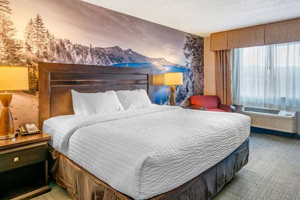  - Clarion Pointe Hotel Medford - I-5, Exit 27