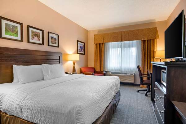  - Clarion Pointe Hotel Medford - I-5, Exit 27