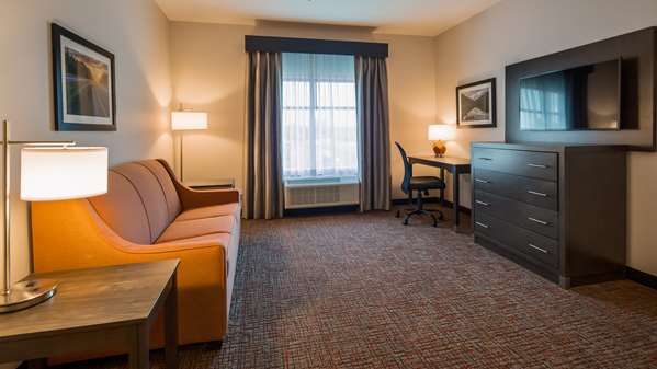  - Best Western Plus Inn & Suites Elizabethtown - I-65, Exit 94