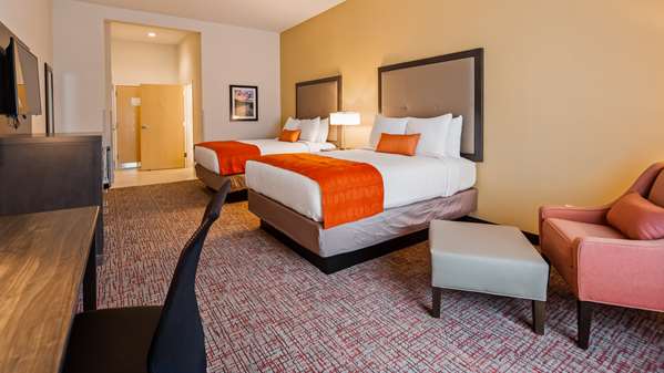  - Best Western Plus Inn & Suites Elizabethtown - I-65, Exit 94