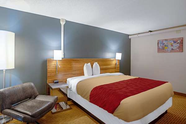  - Quality Inn Clinton