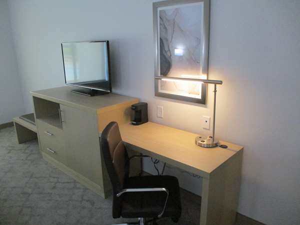  - Best Western Plus Chickasha Inn