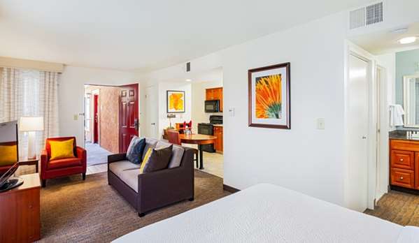 Suite - Clementine Hotel & Suites Anaheim - I-5, Exit 109
