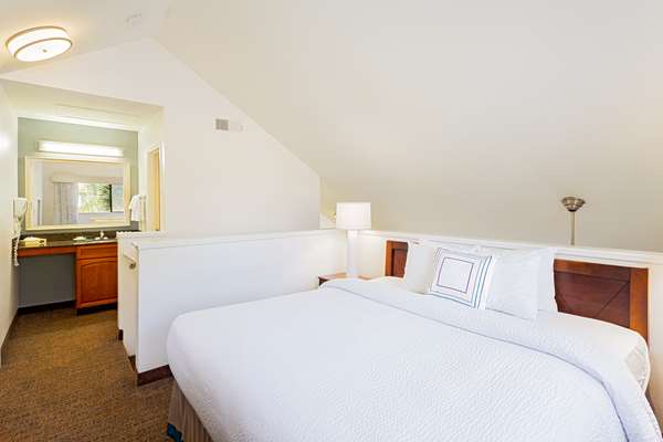 Suite - Clementine Hotel & Suites Anaheim - I-5, Exit 109