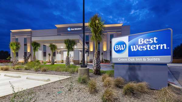 Exterior view - Best Western Green Oaks Inn & Suites La Vernia