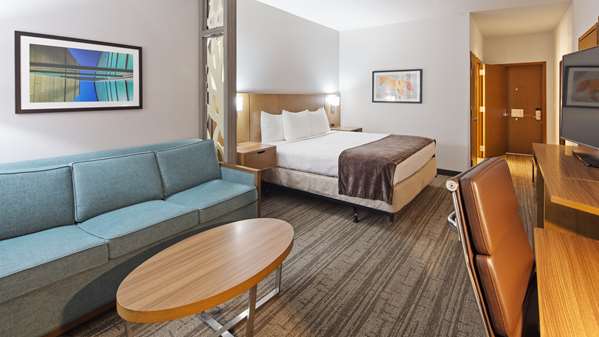 Suite - Best Western Green Oaks Inn & Suites La Vernia