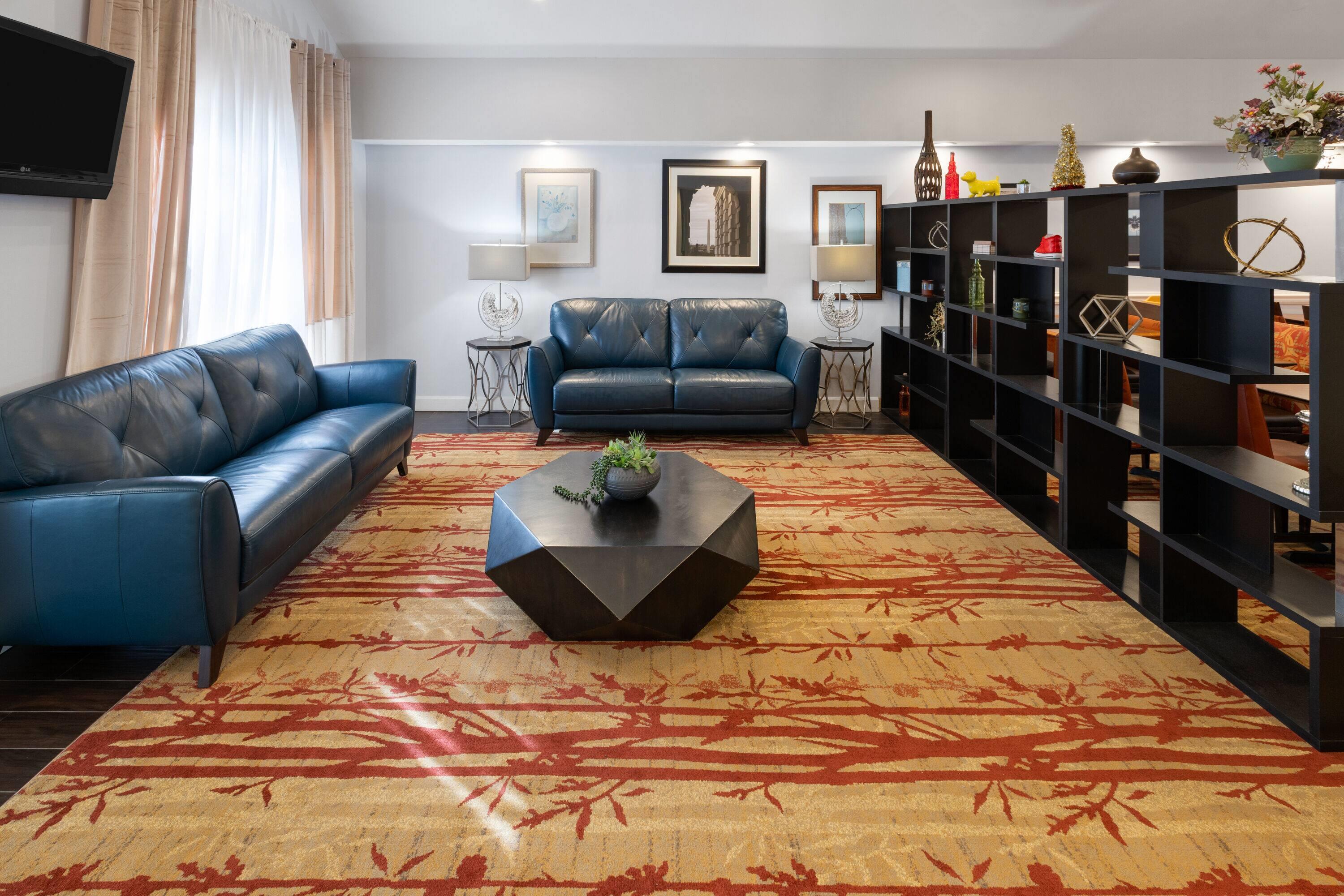 Lobby | Tysons Corner Suites, A Baymont by Wyndham