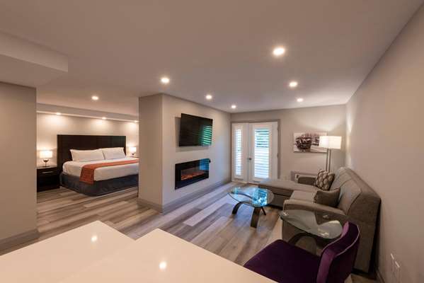  - Georgian Bay Hotel Collingwood