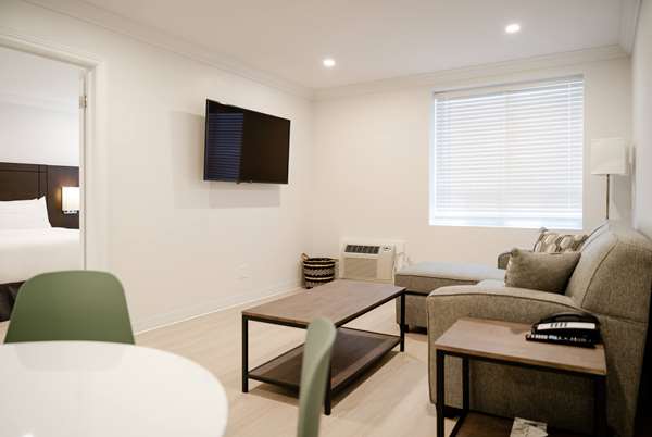  - Georgian Bay Hotel Collingwood