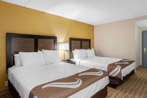 Suite - Quality Inn & Suites Ruther Glen - I-95, Exit 104