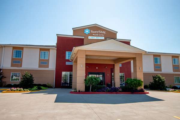 Exterior view - SureStay Plus Hotel by Best Western Owasso