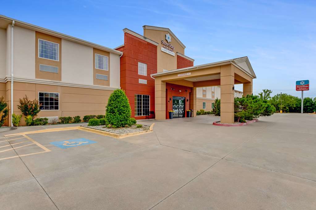 SureStay Plus by BW Owasso Tulsa North