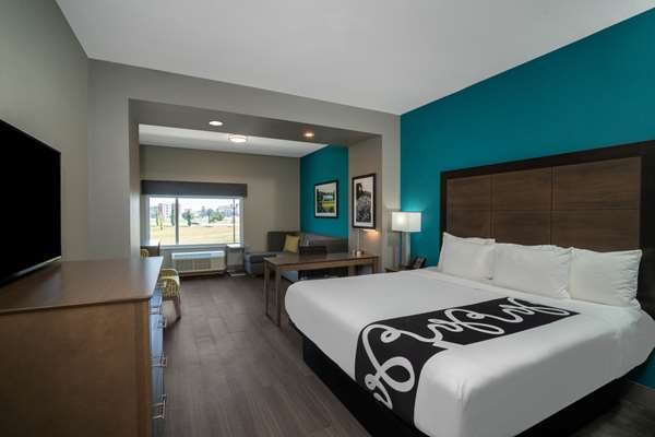  - La Quinta Inn & Suites West Memphis - I-40 & I-55, Exit 278