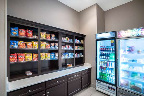  - La Quinta Inn & Suites West Memphis - I-40 & I-55, Exit 278