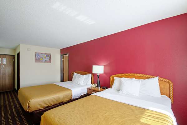 Suite - Econo Lodge Inn & Suites Wisconsin Dells - I-90 & I-94, Exit 87