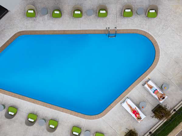 Pool - Hilton Hotel Birmingham at UAB