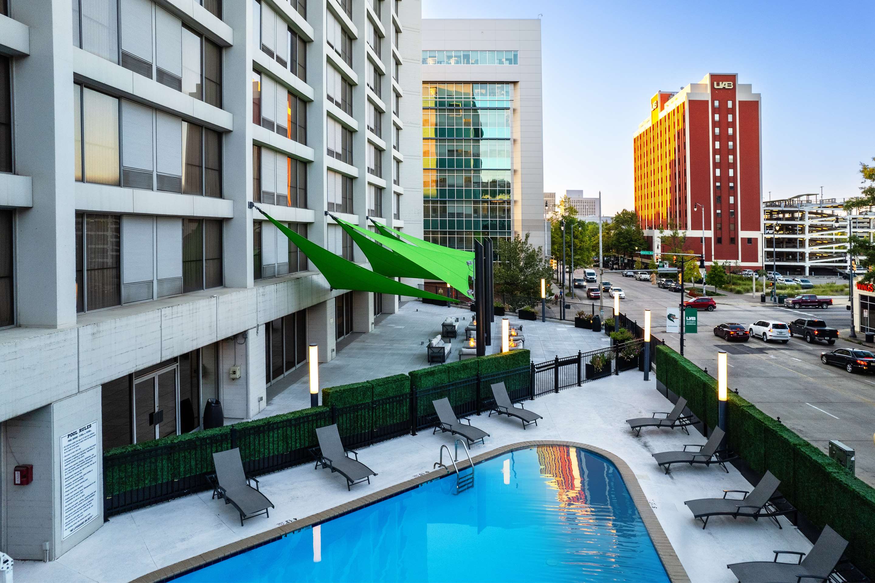 Pool | Hilton Birmingham Downtown at UAB