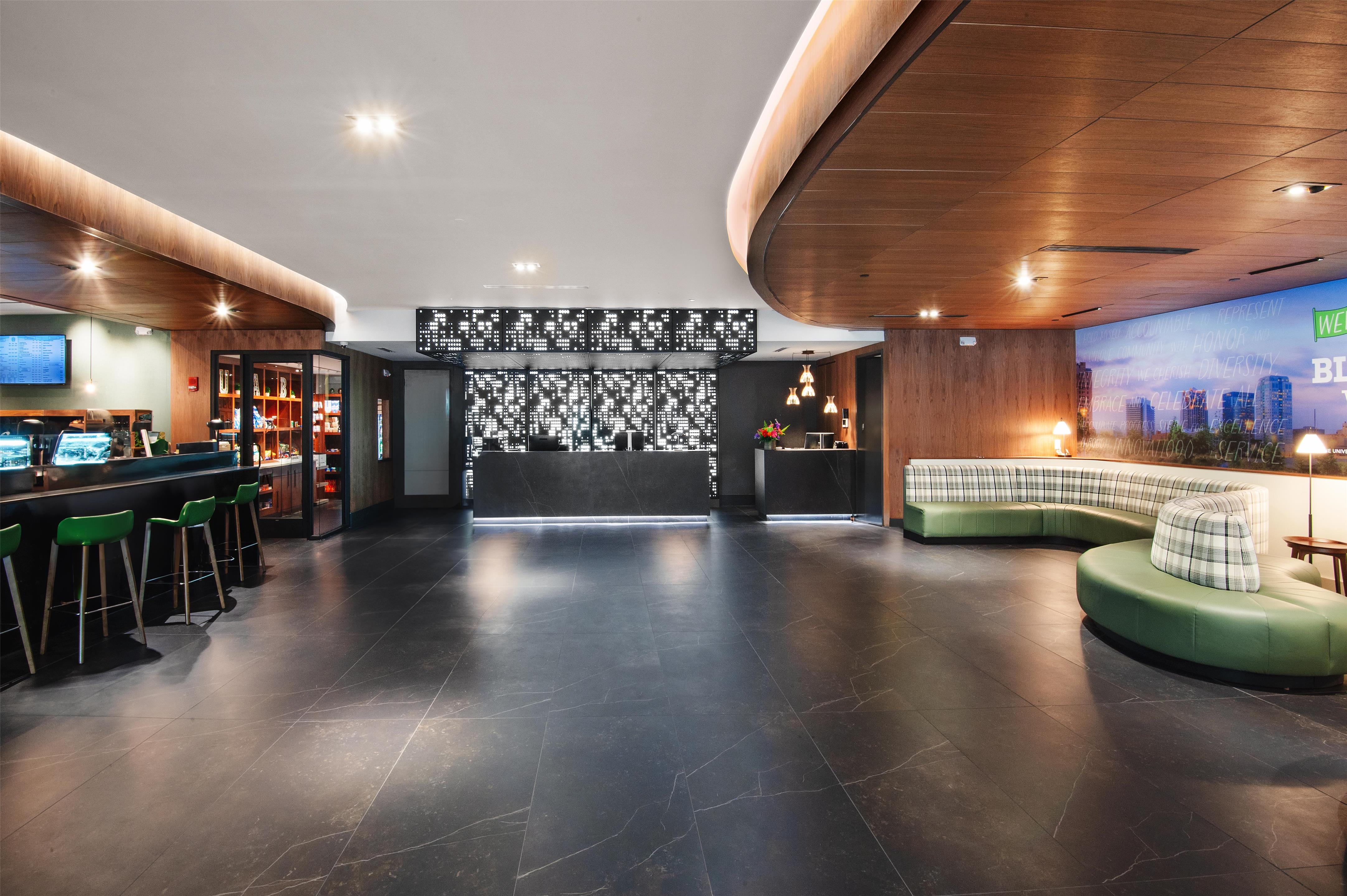 Lobby | Hilton Birmingham Downtown at UAB