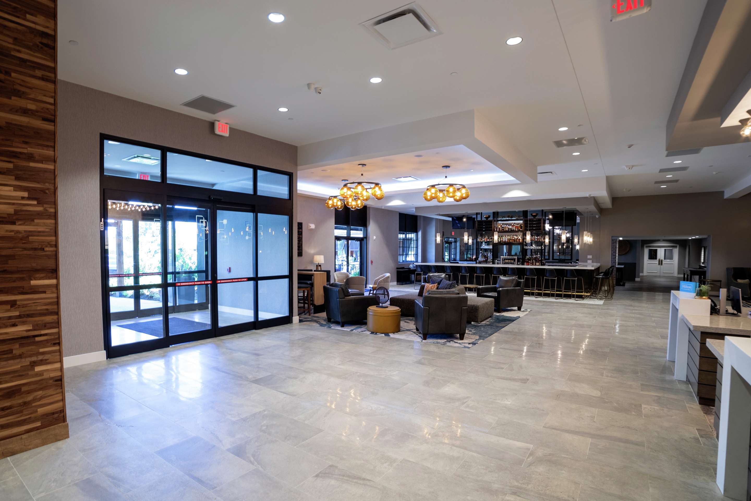 Lobby | Hilton Garden Inn Spartanburg